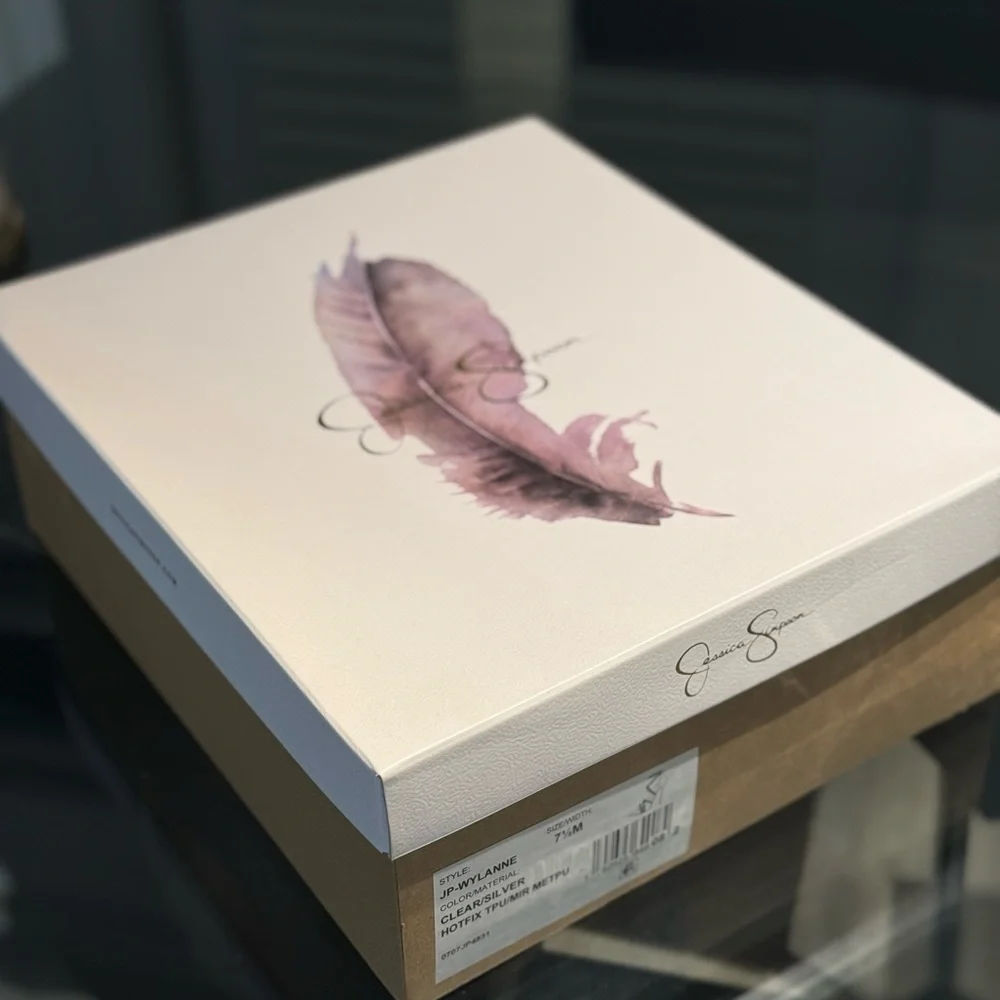 Elegant Silver Strappy Heels - Picture 10 of 12